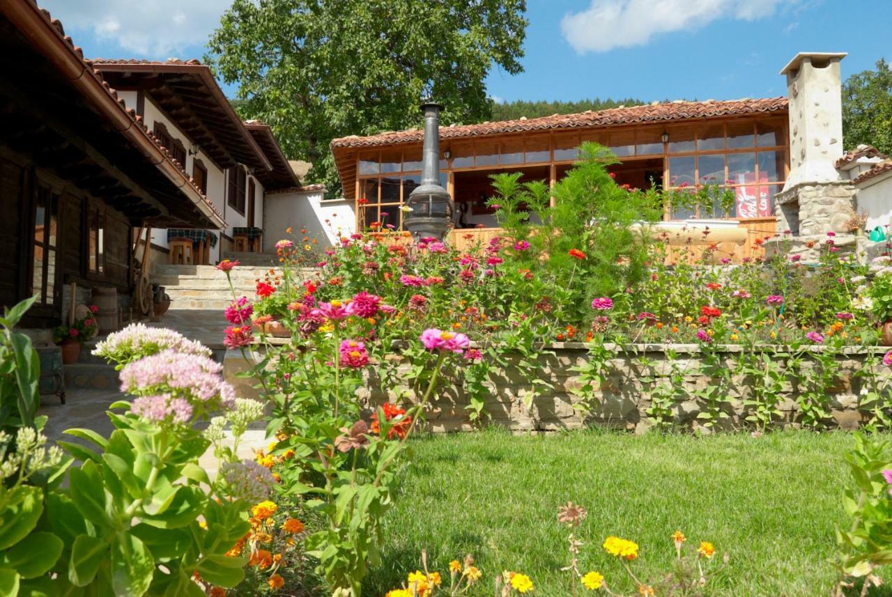 Kodjamanova House Hotel Zheravna Exterior foto